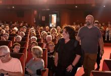 Sala del cine lys con gente