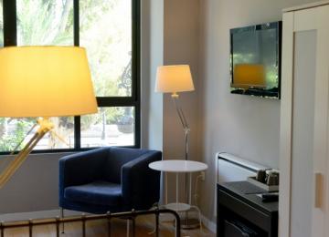 habitacion en el hotel modern jardines del turia