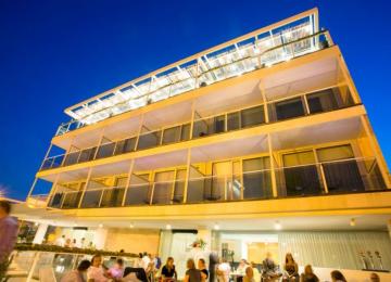 Meraki Beach Hotel