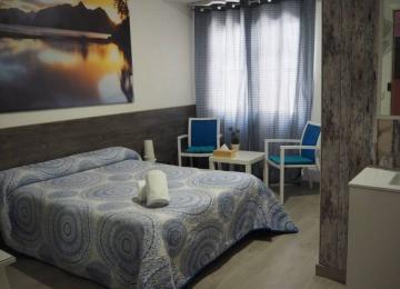 habitación doble en pensión valencia suits you