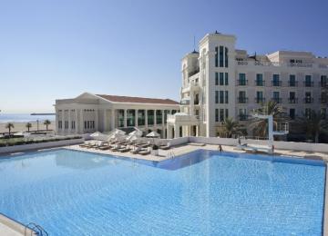The best hotels with a swimming pool in Valencia