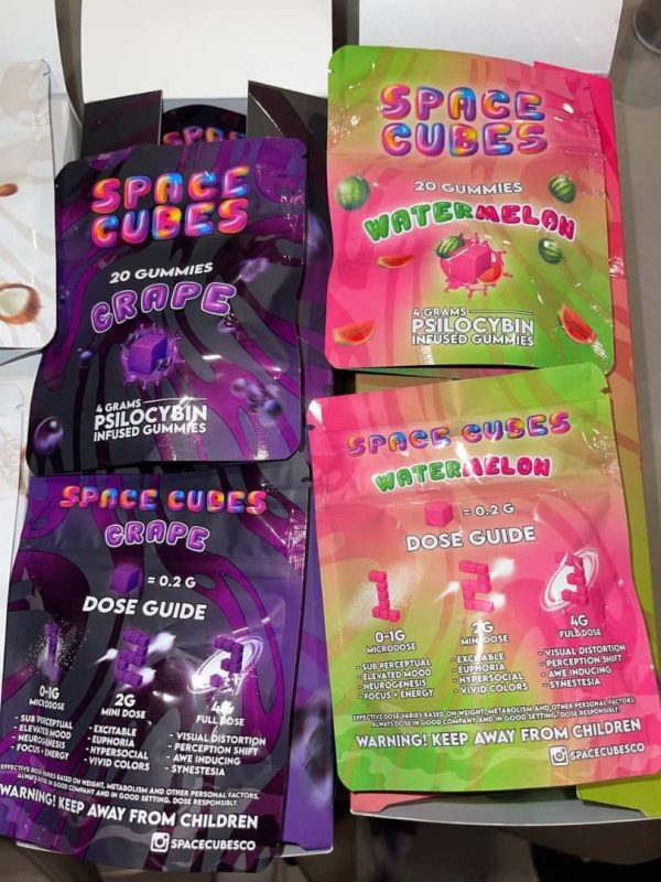 Spaces Cubes Gummies